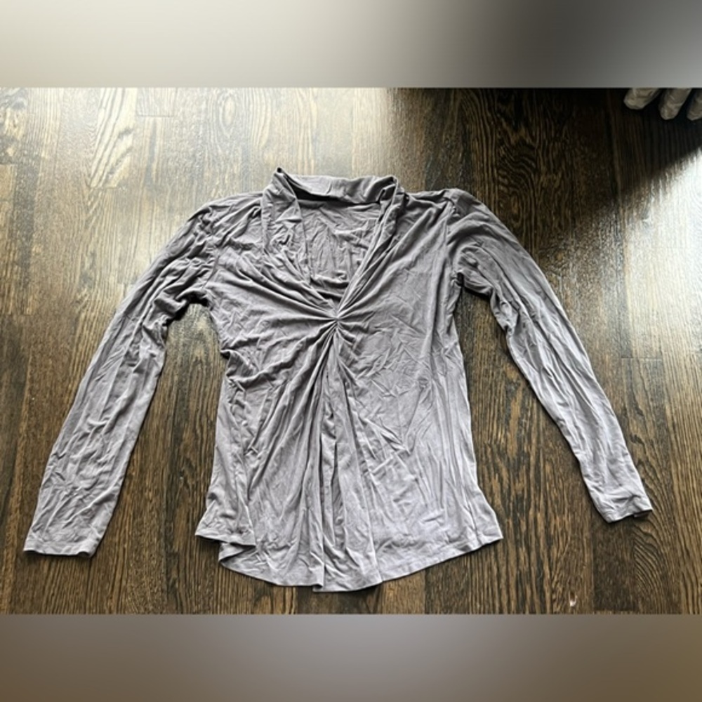 Olian Maternity Top V-Neck Steel Gray Gray Ruched Ruching  | Medium Maternity